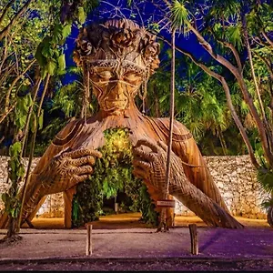 Ahau - Beachfront (adults Only) טולום